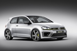 vw-Golf-R-400-4