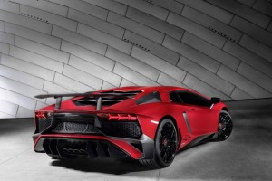 Lamborghini Aventador lp 750-4 Superveloce 2