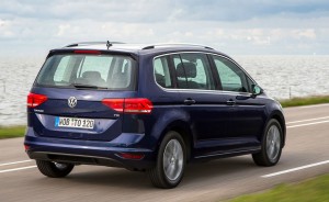 volkswagen touran 2