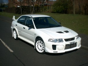 mitsubishi lancer evolution 2
