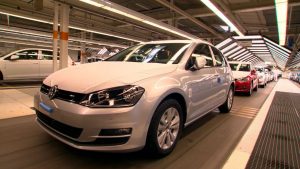 volkswagen golf factory 1