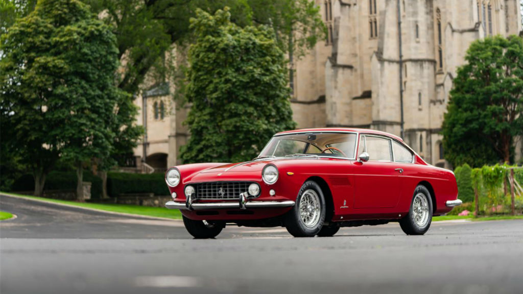 Μια σπάνια Ferrari 250 GTE προς πώληση