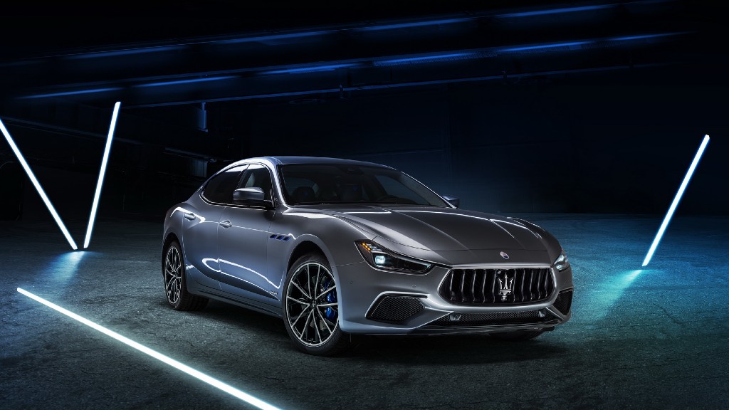 Η νέα υβριδική Maserati Ghibli