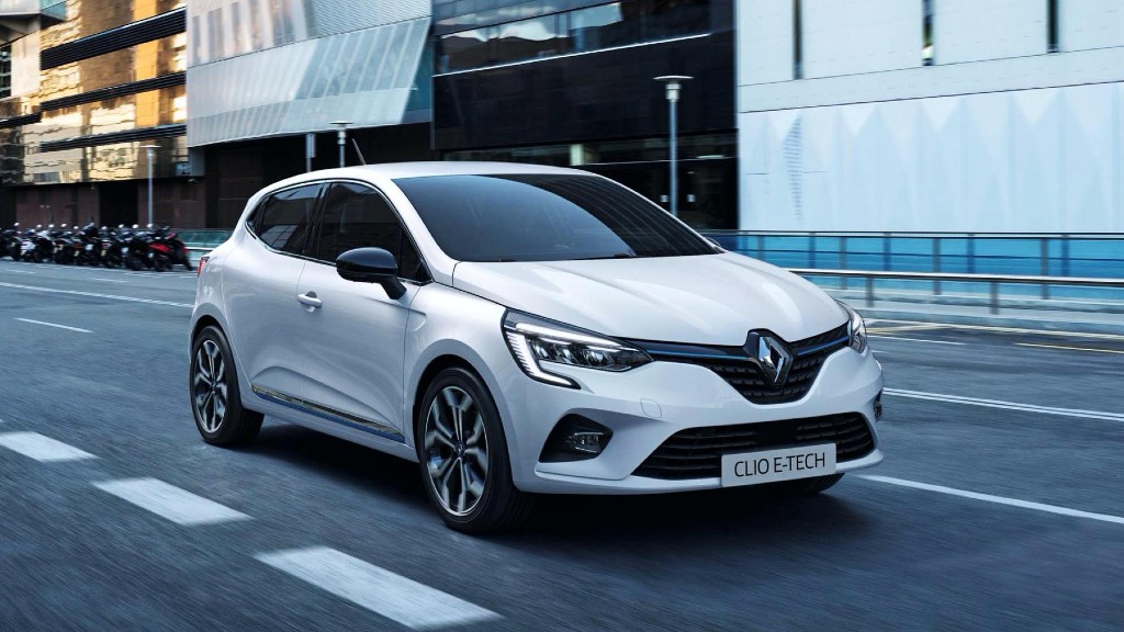 Η υβριδική έκδοση του Clio από 24.990€
