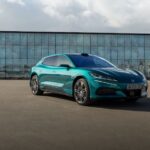 Η Denza παρουσίασε τα Z9GT και D9 DM-i στο Παρίσι