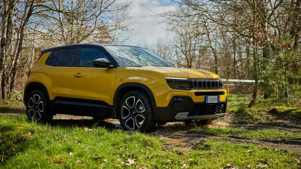 jeep avenger e-hybrid 2026 1