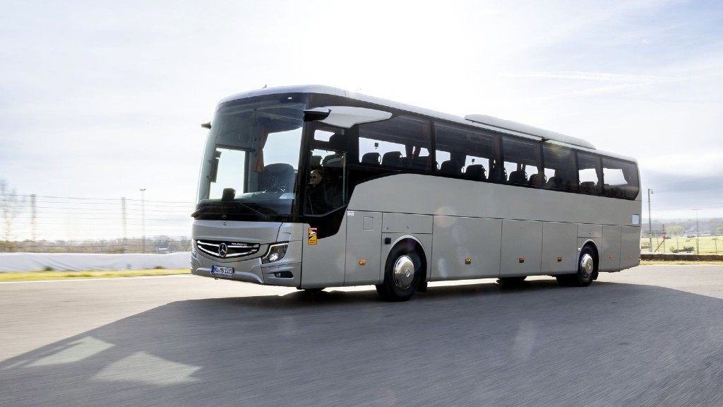 anaklisi mercedes-benz-setra 2025 2