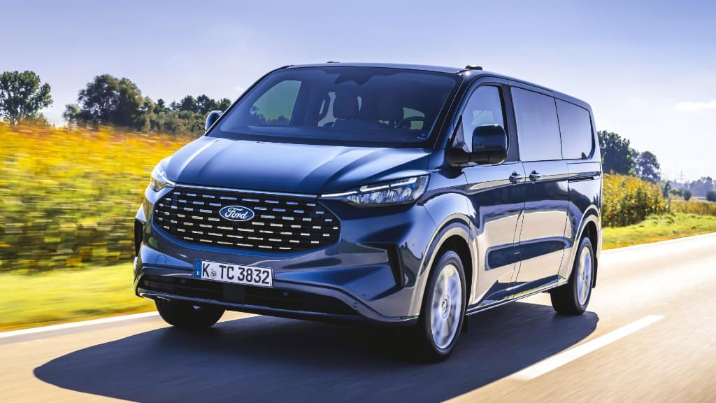 anaklisi ford tourneo custom 2025 1